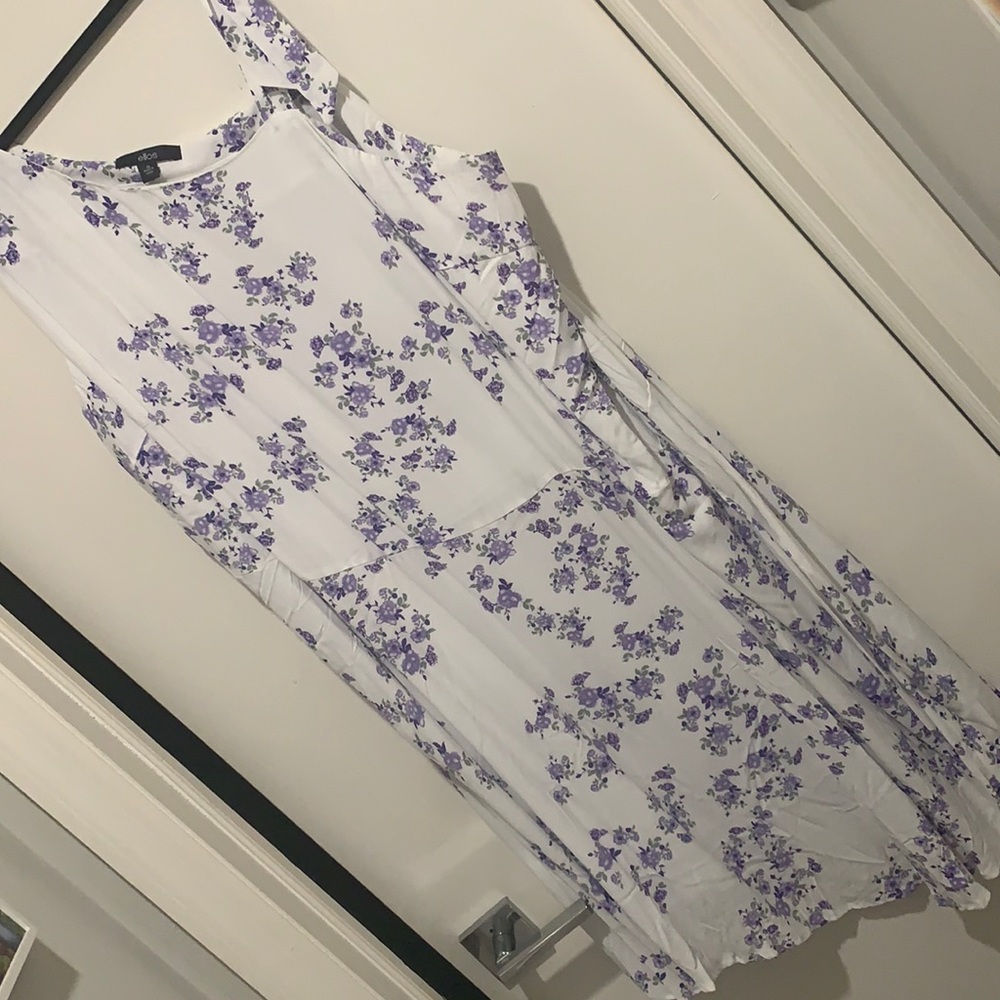 Ellos dress with tie and one shoulder dress